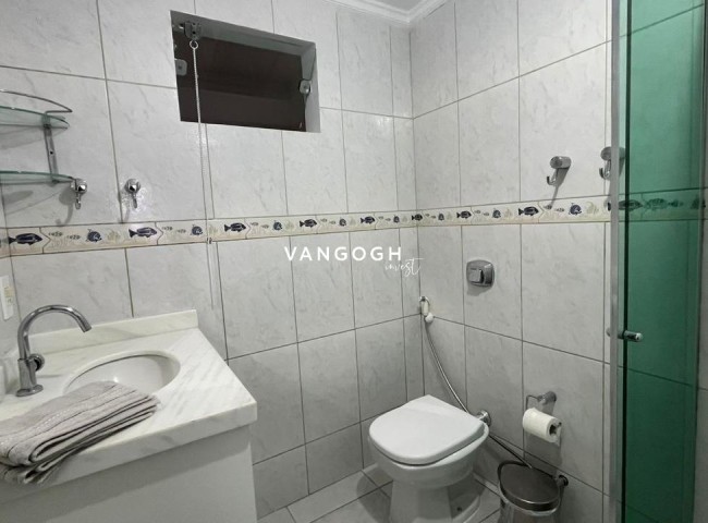 Apartamento Edifício Imperatriz, Frente Mar - Balneário Camboriú