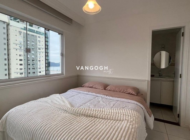 Apartamento Edifício Imperatriz, Frente Mar - Balneário Camboriú