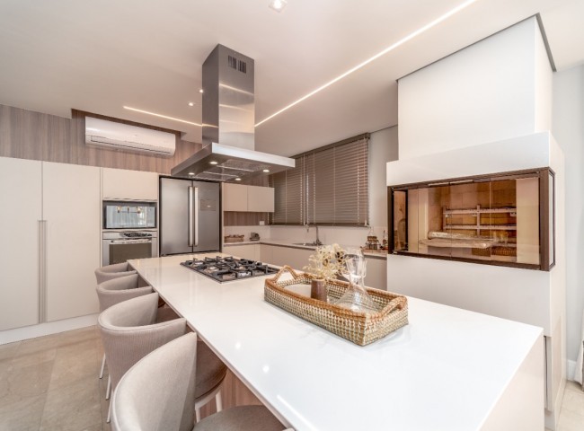 Apartamento 4 dormitórios Quintas do Arpoador, Praia Brava - Itajaí