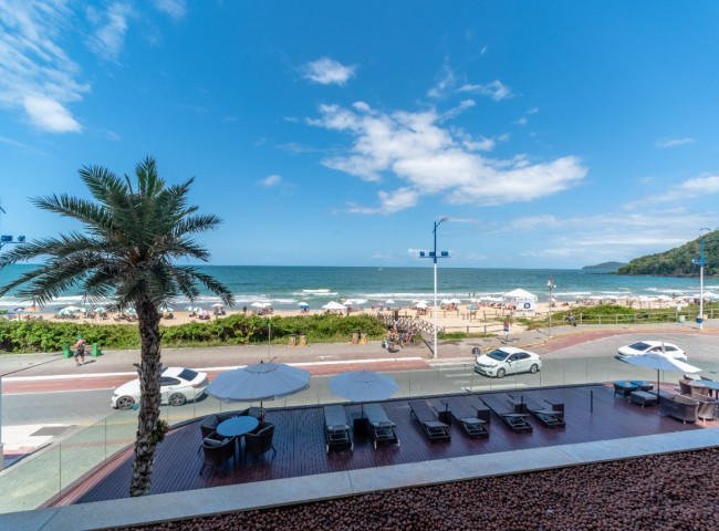 Apartamento 4 dormitórios Quintas do Arpoador, Praia Brava - Itajaí