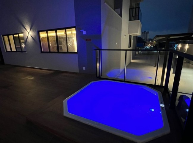 Apartamento 2 dormitórios Lago Moraine, Fazenda - Itajaí