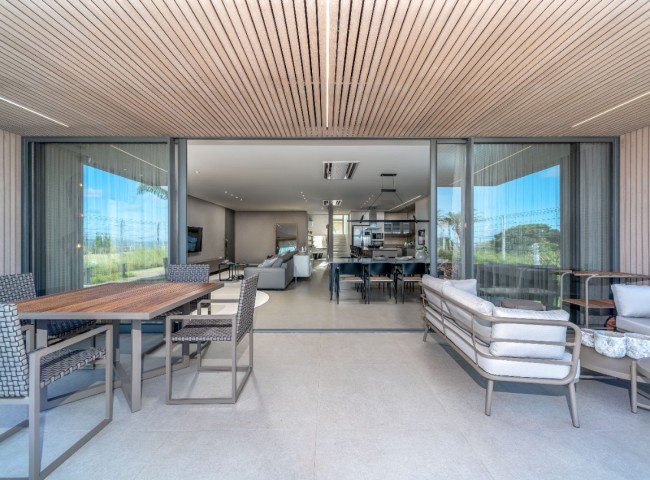 Casa 4 dormitórios Casa Estaleiro