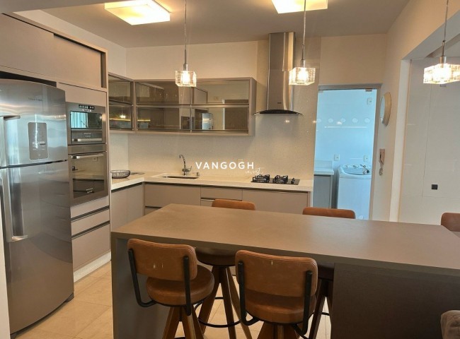 Apartamento 3 dormitórios La Madeson, Quadra Mar - Balneário Camboriú