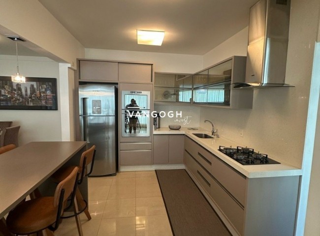 Apartamento 3 dormitórios La Madeson, Quadra Mar - Balneário Camboriú
