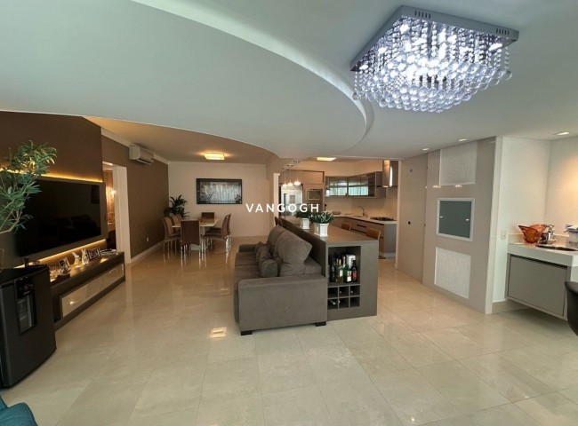 Apartamento 3 dormitórios La Madeson, Quadra Mar - Balneário Camboriú