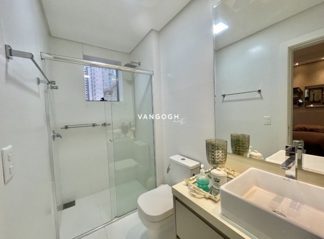 Apartamento 3 dormitórios Privilège Residence, Quadra Mar - Balneário Camboriú