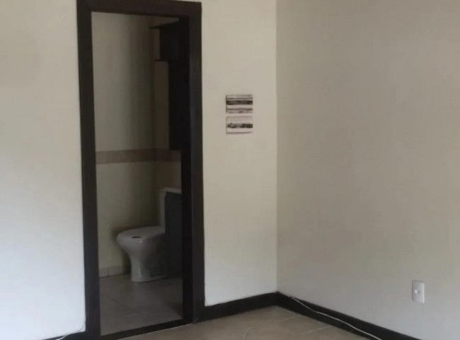 Casa 2 dormitórios , Ariribá - Balneário Camboriú