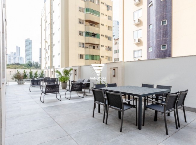 Apartamento 4 dormitórios Charmant Residence, Pontal norte - Balneário Camboriú