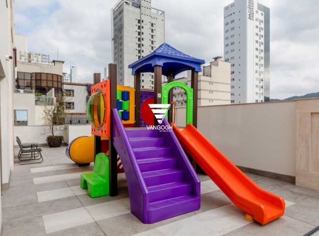 Apartamento 4 dormitórios Charmant Residence, Pontal norte - Balneário Camboriú