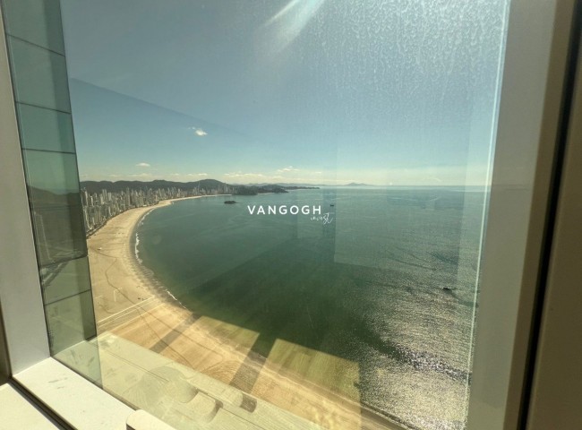 Apartamento 4 dormitórios One Tower Residence, Frente Mar - Balneário Camboriú