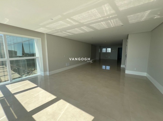 Apartamento 4 dormitórios One Tower Residence, Frente Mar - Balneário Camboriú