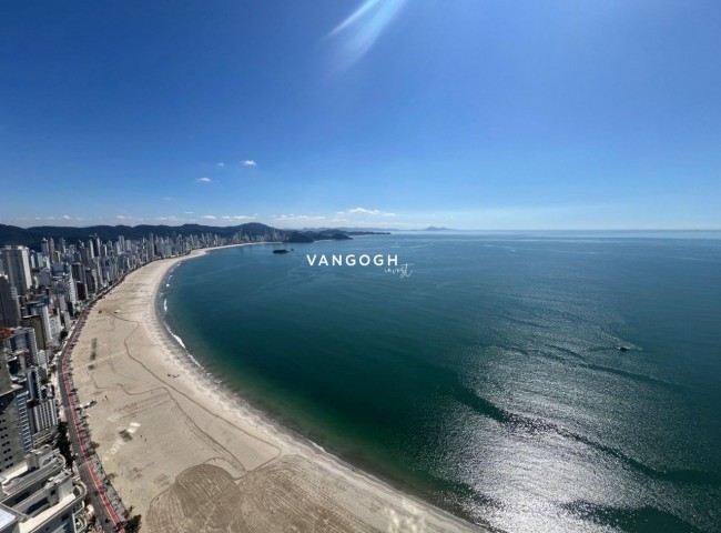 Apartamento 4 dormitórios One Tower Residence, Frente Mar - Balneário Camboriú