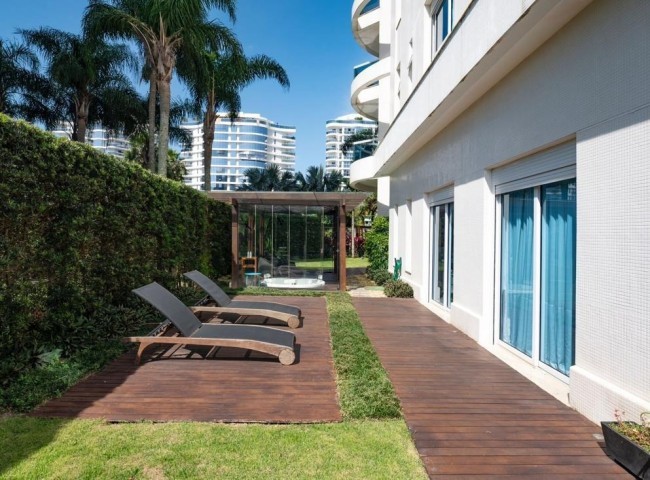 Apartamento 3 dormitórios Brava Home Resort, Praia Brava - Itajaí