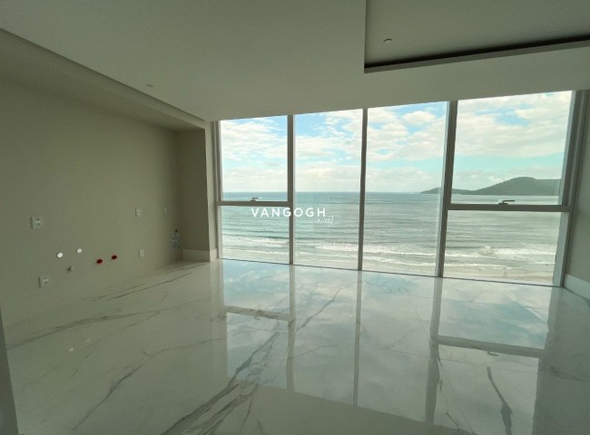 Apartamento 4 dormitórios Boreal Tower, Frente Mar - Balneário Camboriú