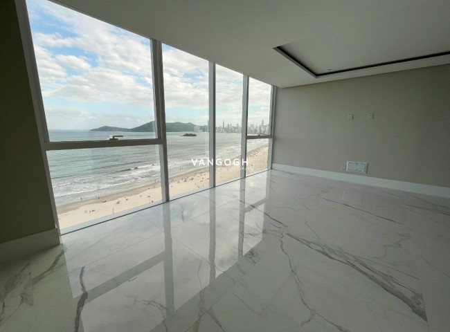 Apartamento 4 dormitórios Boreal Tower, Frente Mar - Balneário Camboriú