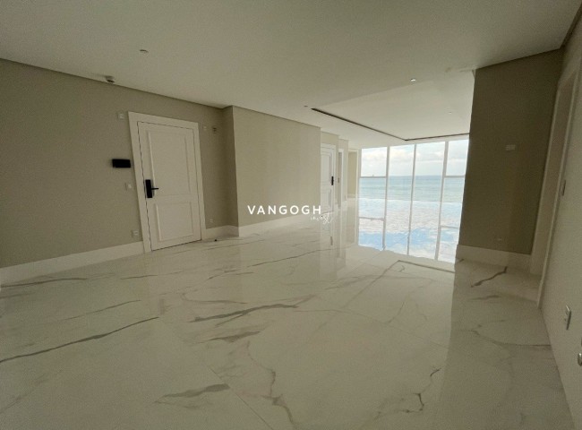 Apartamento 4 dormitórios Boreal Tower, Frente Mar - Balneário Camboriú