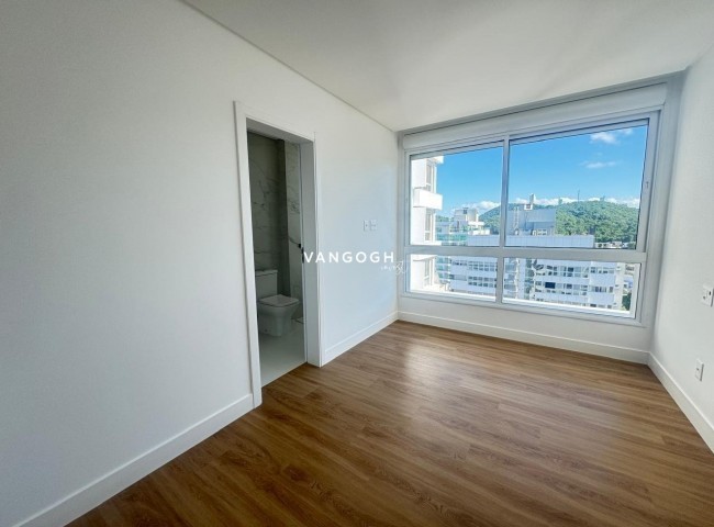Apartamento 3 dormitórios Riva Praia Brava