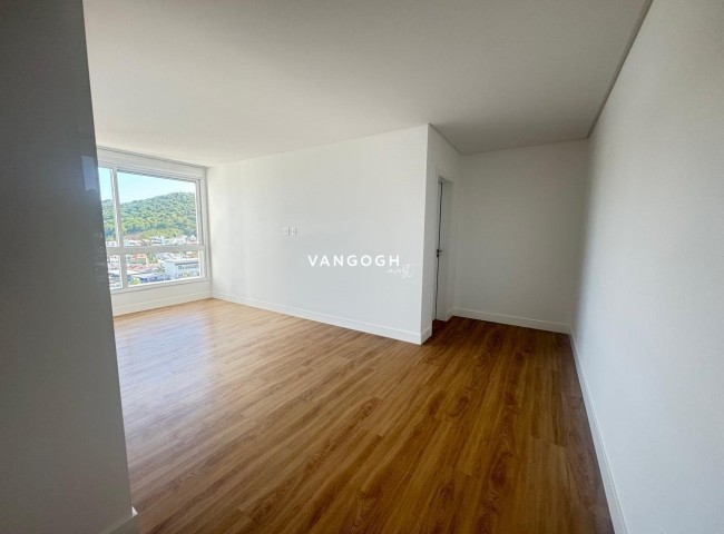 Apartamento 3 dormitórios Riva Praia Brava