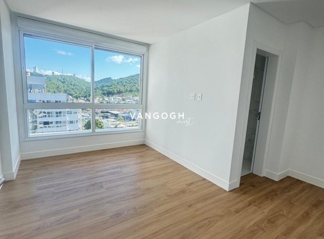 Apartamento 3 dormitórios Riva Praia Brava