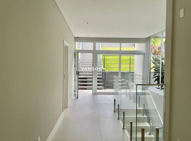 Casa 5 dormitórios Brava Horizontal, Praia Brava - Itajaí