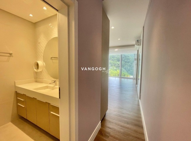 Casa 5 dormitórios Brava Horizontal, Praia Brava - Itajaí