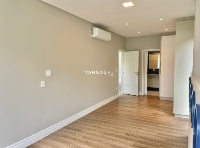 Casa 5 dormitórios Brava Horizontal, Praia Brava - Itajaí