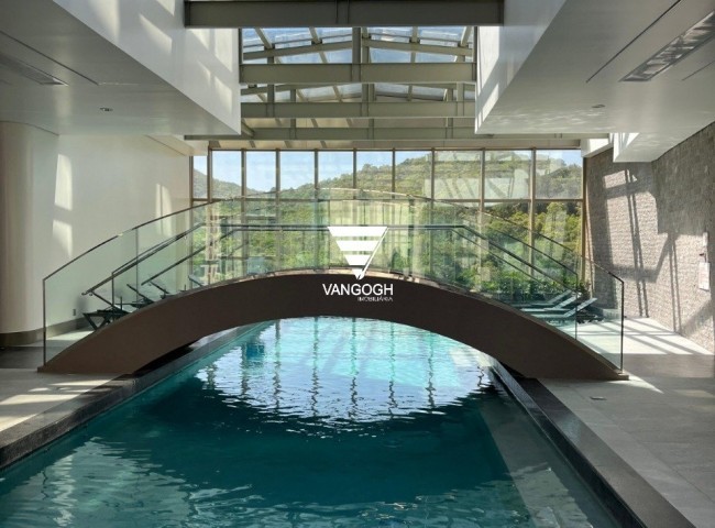 Apartamento 4 dormitórios Yachthouse, Quadra Mar - Balneário Camboriú