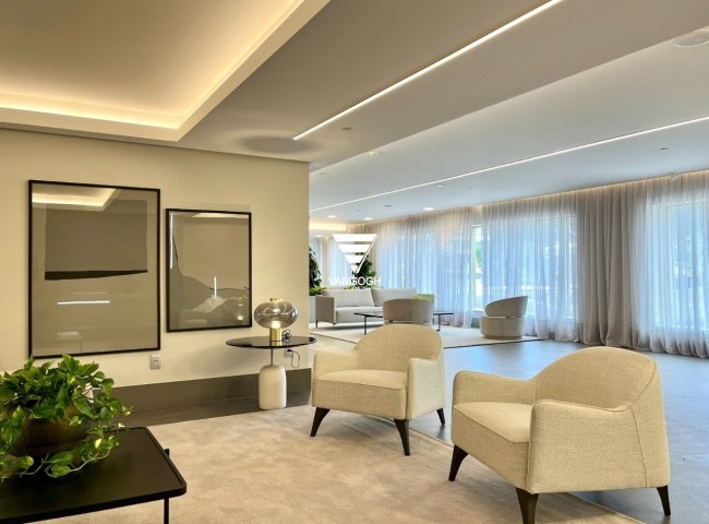 Apartamento 4 dormitórios Yachthouse, Quadra Mar - Balneário Camboriú