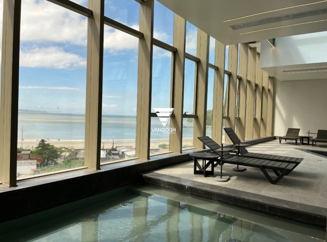 Apartamento 4 dormitórios Yachthouse, Quadra Mar - Balneário Camboriú