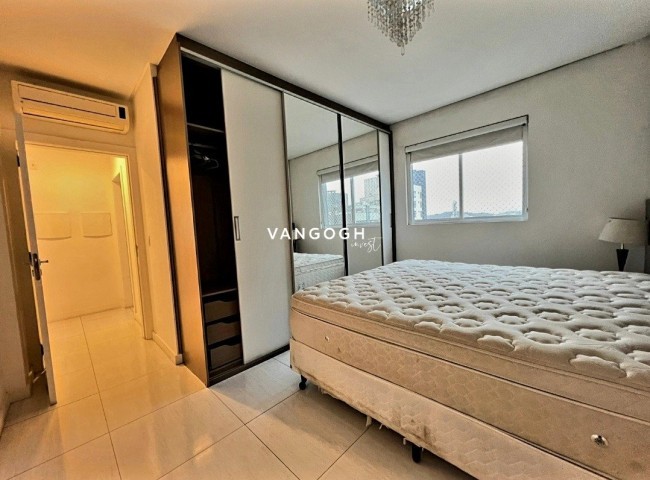 Apartamento 2 dormitórios Chateau, Centro - Balneário Camboriú