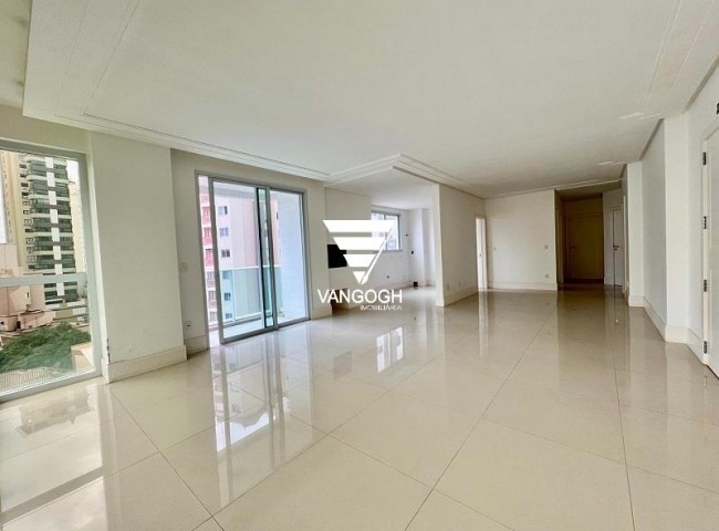 Apartamento 3 dormitórios Le Parc Residence, Centro - Balneário Camboriú