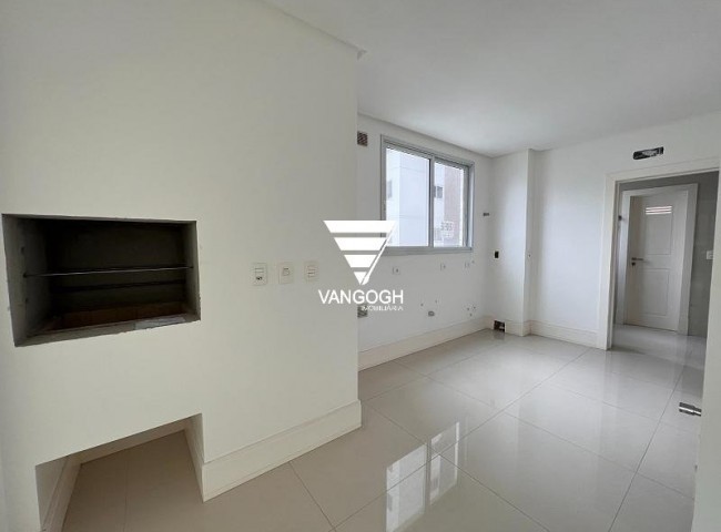 Apartamento 3 dormitórios Le Parc Residence, Centro - Balneário Camboriú