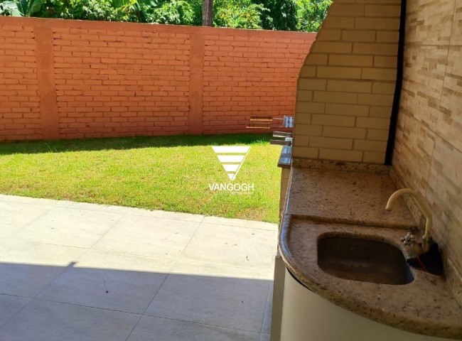 Sobrado 2 dormitórios Sobrado, Várzea do Ranchinho - Camboriú