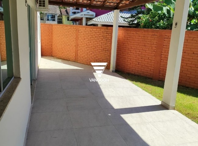 Sobrado 2 dormitórios Sobrado, Várzea do Ranchinho - Camboriú