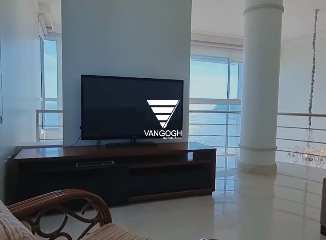 Apartamento 3 dormitórios Porto Vita, Frente Mar - Balneário Camboriú