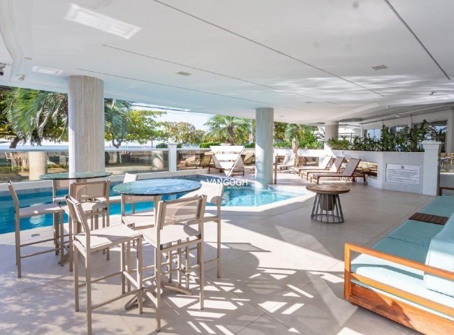 Apartamento 3 dormitórios Porto Vita, Frente Mar - Balneário Camboriú