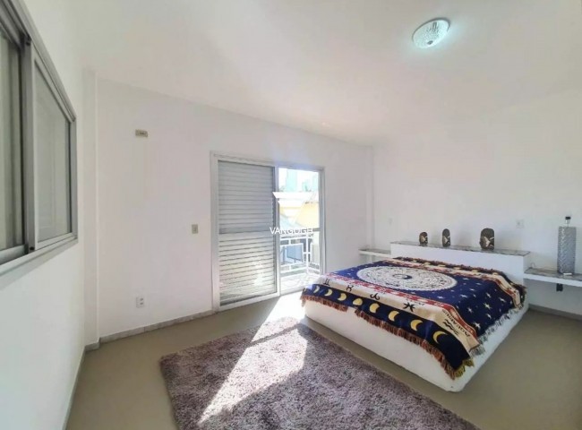 Casa 4 dormitórios Marina Camboriú, Barra - Balneário Camboriú