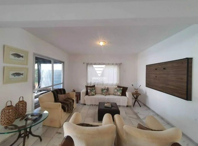 Casa 4 dormitórios Marina Camboriú, Barra - Balneário Camboriú