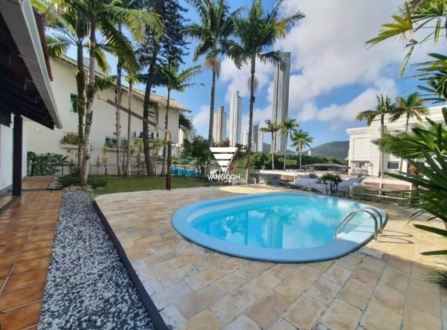 Casa 4 dormitórios Marina Camboriú, Barra - Balneário Camboriú