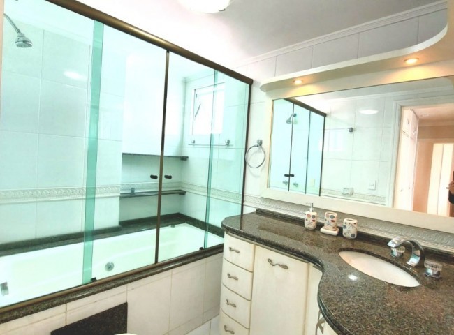 Apartamento 3 dormitórios Águas de Veneza, Centro - Balneário Camboriú