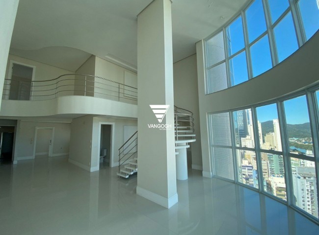 Apartamento 4 dormitórios Le Majestic, Quadra Mar - Balneário Camboriú