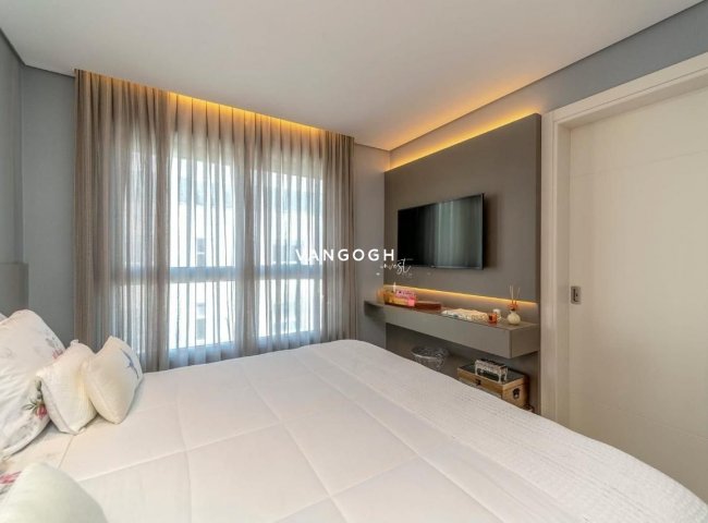 Cobertura 4 dormitórios , Praia Brava - Itajaí