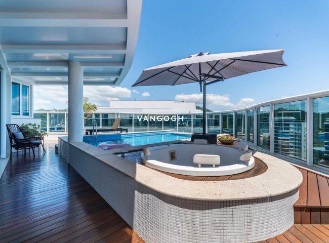 Cobertura 4 dormitórios , Praia Brava - Itajaí
