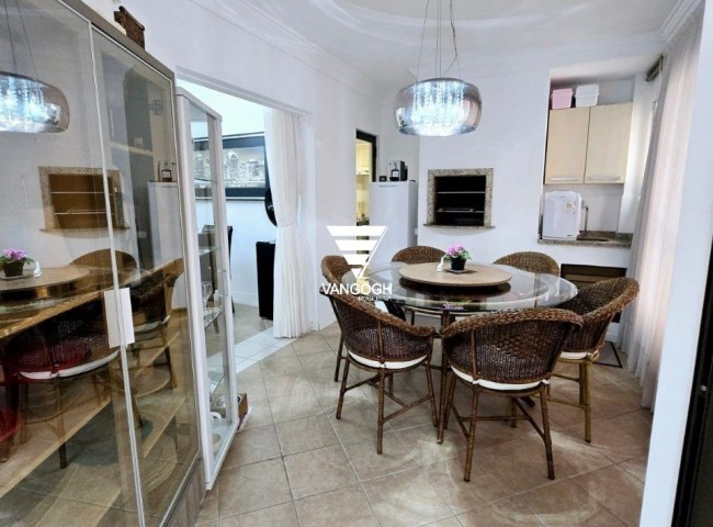 Apartamento 3 dormitórios Edificio Tchaikoviski, Centro - Balneário Camboriú