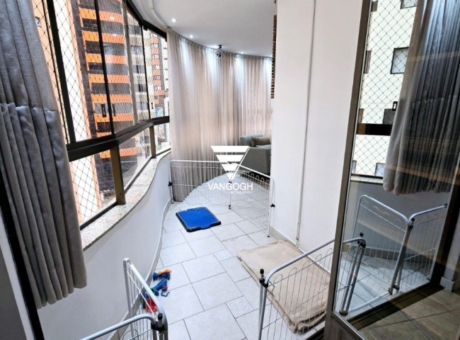 Apartamento 3 dormitórios Edificio Tchaikoviski, Centro - Balneário Camboriú