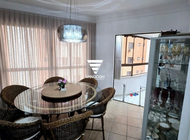 Apartamento 3 dormitórios Edificio Tchaikoviski, Centro - Balneário Camboriú