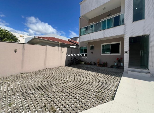 Apartamento 2 dormitórios Ed. Monteiro Lobato, Praia dos Amores - Balneário Camboriú