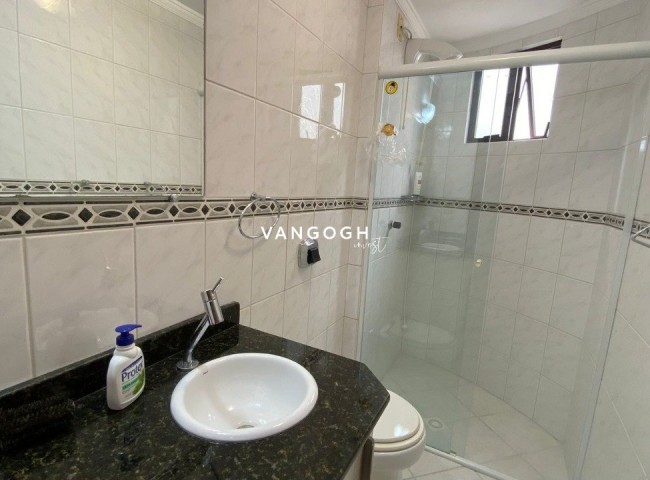 Apartamento 2 dormitórios Edificio Beethoven, Centro - Balneário Camboriú