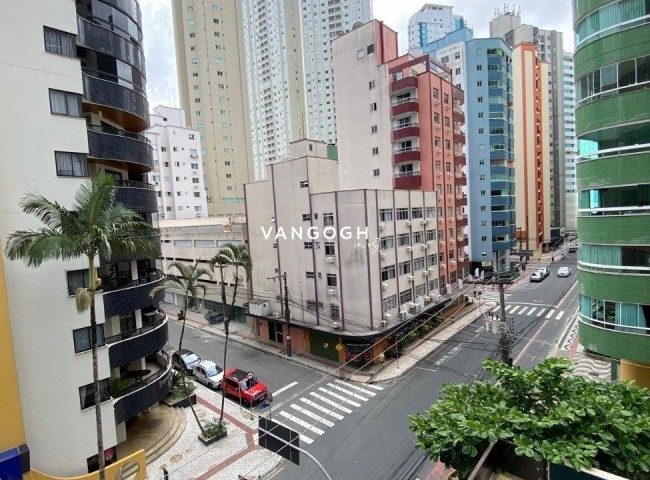 Apartamento 2 dormitórios Edificio Beethoven, Centro - Balneário Camboriú