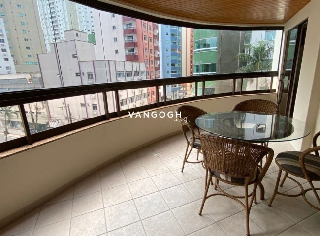 Apartamento 2 dormitórios Edificio Beethoven, Centro - Balneário Camboriú